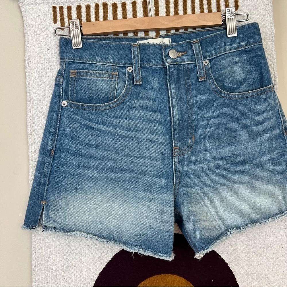 MADEWELL The Perfect Jean Short in Butler Wash Size 24 - Picture 3 of 8